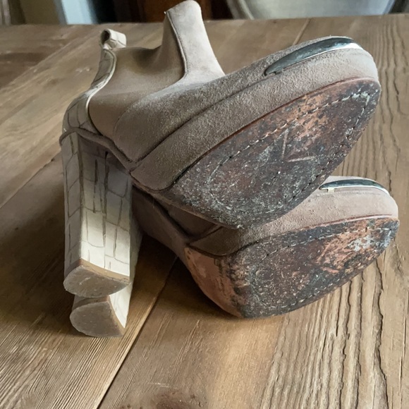 Opening ceremony platform suede chunky neutral boots - Picture 4 of 4